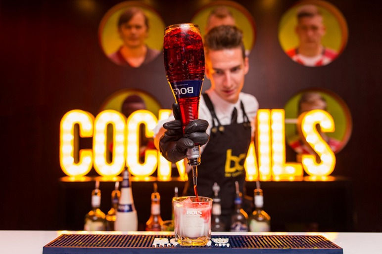 Cocktails Bar Company | Traffic Today